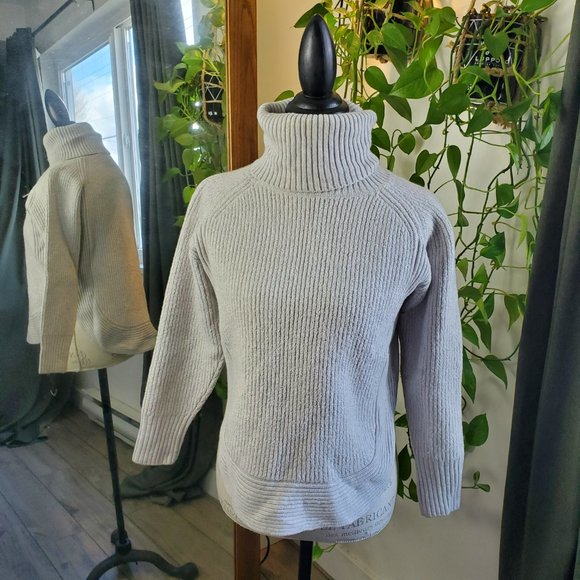 WILFRED FREE | Aritzia Asianna 100% Merino Wool Cream Turtleneck Sweater (M) - Picture 3 of 12